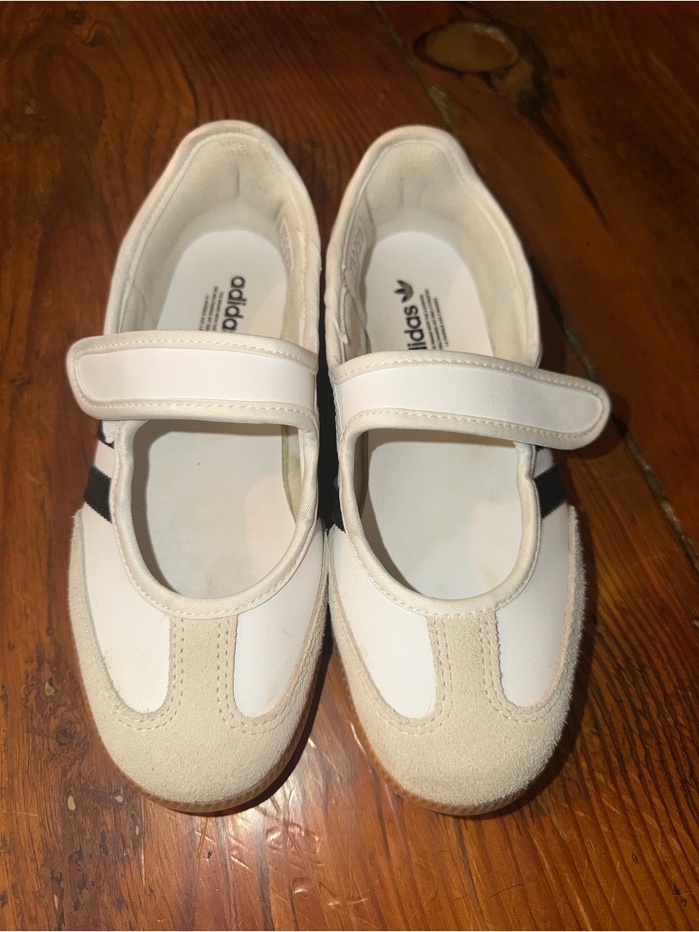 adidas White and Black Girls' Mary Jane Dress Sneakers * equal to Women’s size 6